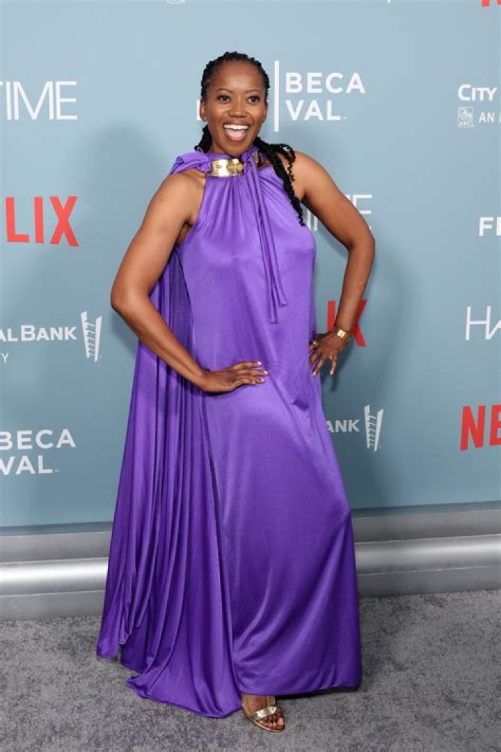 Erika Alexander photo