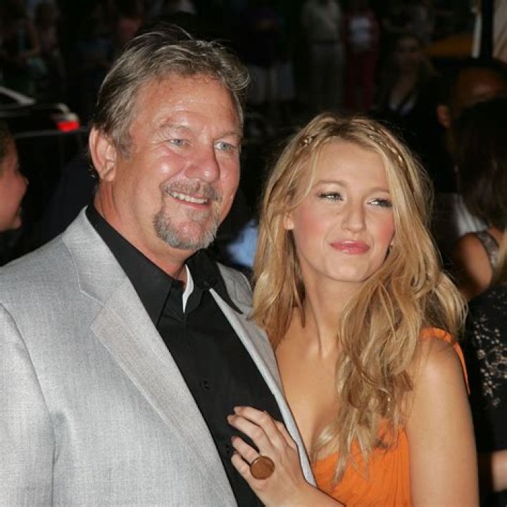 
Ernie Lively Age, Birthday, Wikipedia, Who, Nationality, Biography 
