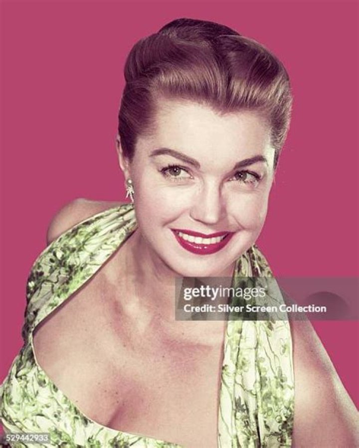Esther Williams photo