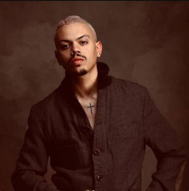 Evan Ross photo 3
