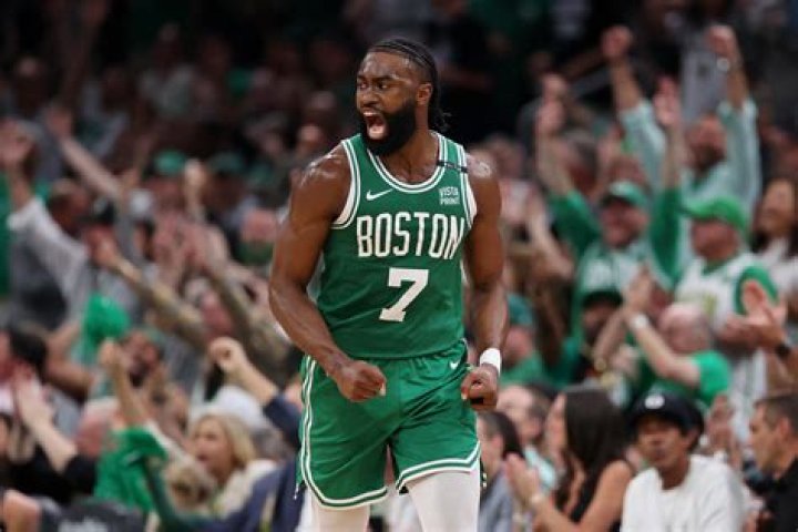 
Everything To Know About NBA Player Jaylen Hoard’s Parents And Net Worth 2022 