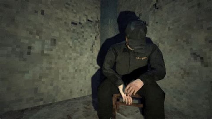 Deliver Us from Evil: Is Father Mendoza Inspired by a Real Priest? 1 ezgif.com gif maker 2 e1697549542821