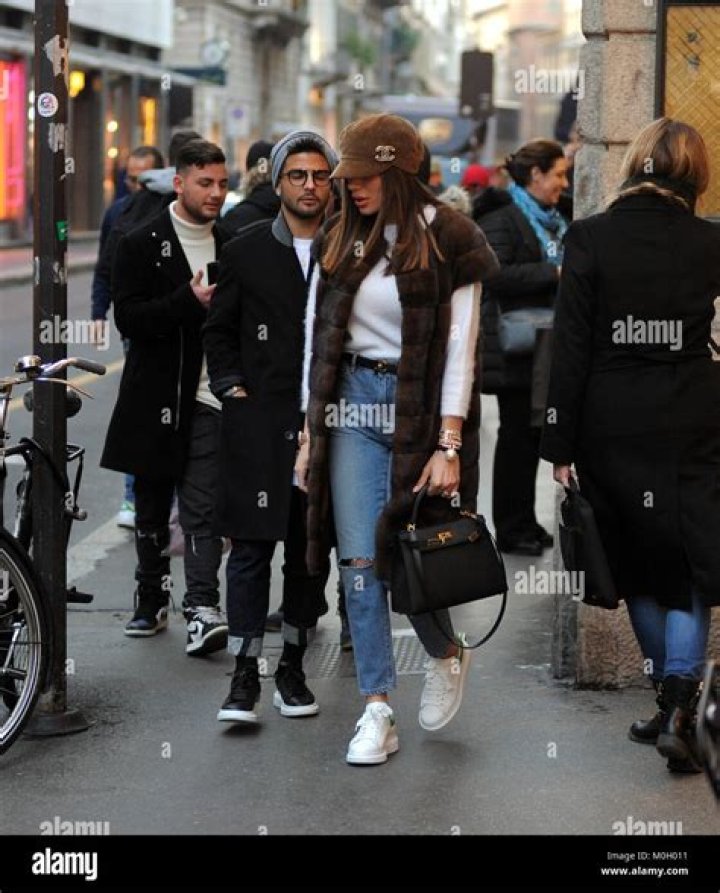 Facts To Know About Lorenzo Insigne’s Wife, Genoveffa Darone!