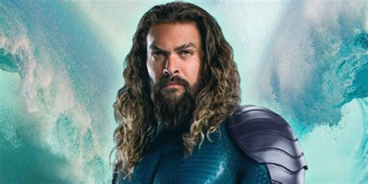 Fans love Jason Momoa’s new midnight blue Aquaman stealth suit