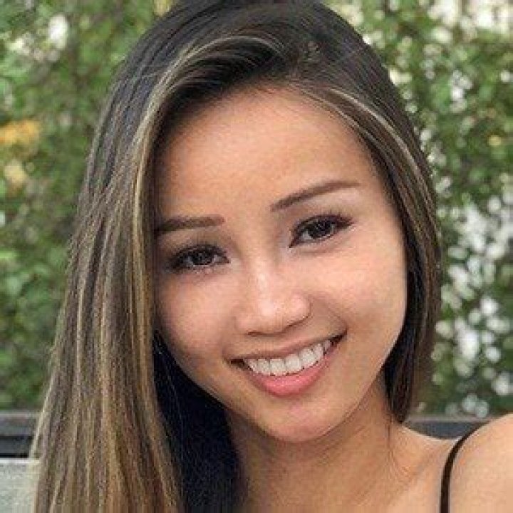 Faye Miah - Age, Family, Bio