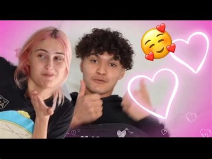 Will crypto “pump and dump” take Faze Jarvis to prison? Who is he dating? Faze Jarvis with Hannah Ridgeway and ex-girlfriend Sommer Ray
