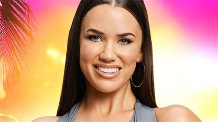 
Gabby Dalfonso Height, Age, Who, Boyfriend, Biography, Wiki, Net Worth 