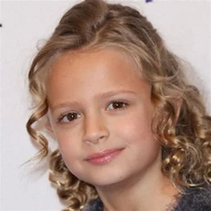 Giselle Eisenberg - Age, Family, Bio