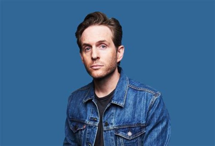 Glenn Howerton Bio (Wiki) 