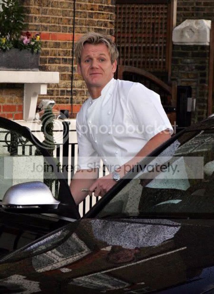 Gordon Ramsay admits to knowing alleged mistress, begs wife not to leave him