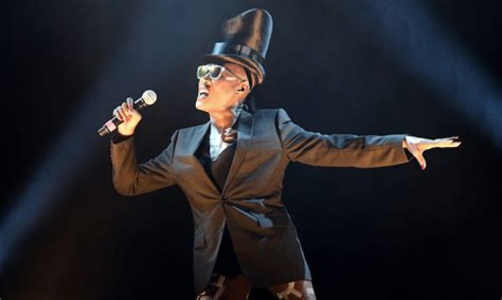 Grace Jones photo 2
