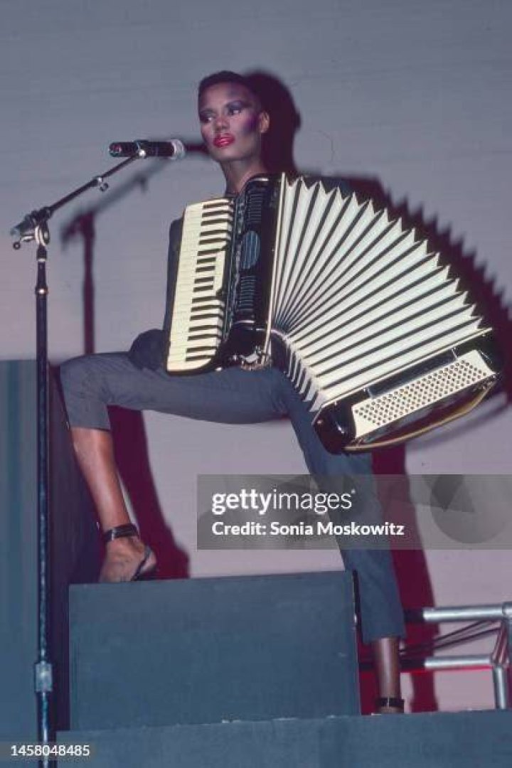 Grace Jones photo