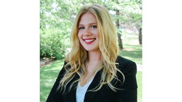 
Hailey Peters Height, Weight, Net Worth, Age, Birthday, Wikipedia, Who, Nationality, Biography 