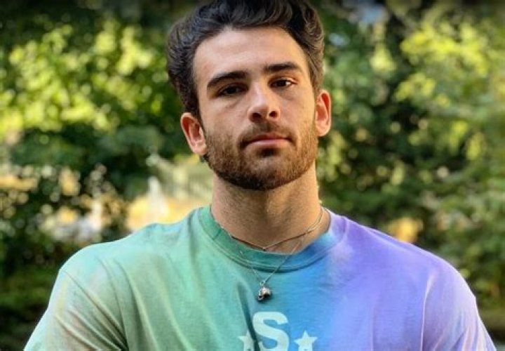 Hasanabi Height, Weight, Net Worth, Age, Birthday, Wikipedia, Who, Nationality, Biography