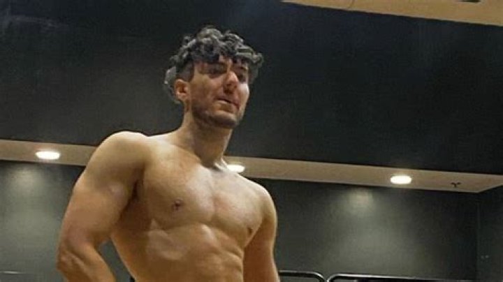 Heelmike: Girlfriend, Family, Setup, Prize Money & Net Worth