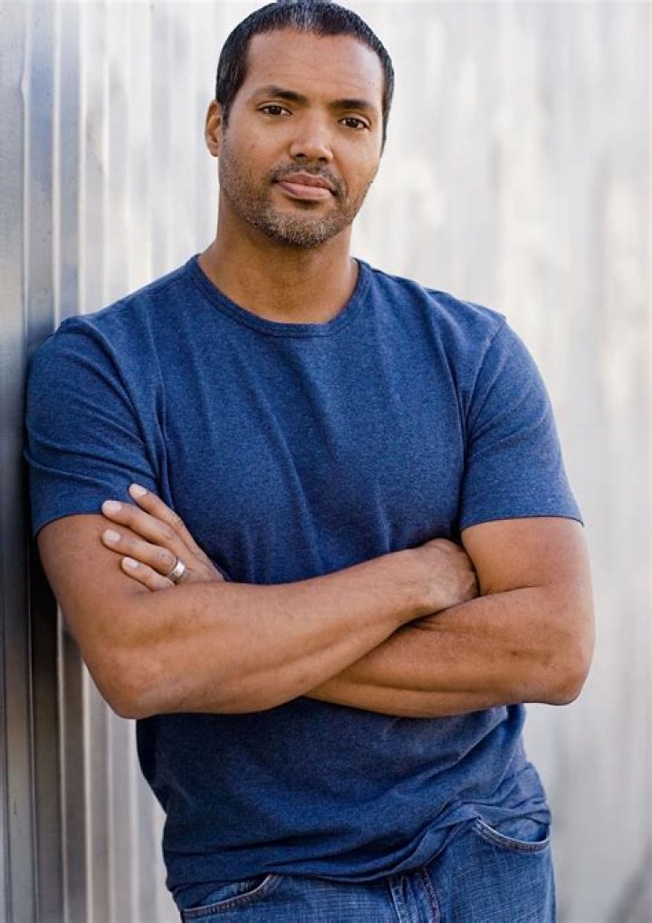 Henry Kingi Bio (Wiki) 