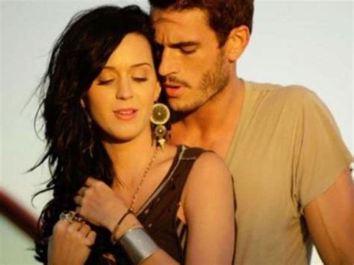 #HimToo! Josh Kloss accuses singer Katy Perry of causing him embarrassment at a Hollywood party! #HimToo! Josh Kloss accuses singer Katy Perry of causing him embarrassment at a Hollywood party!