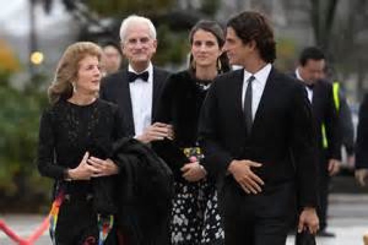How Much Was Andy Thomas Net Worth? Wife Caroline And Death Cause