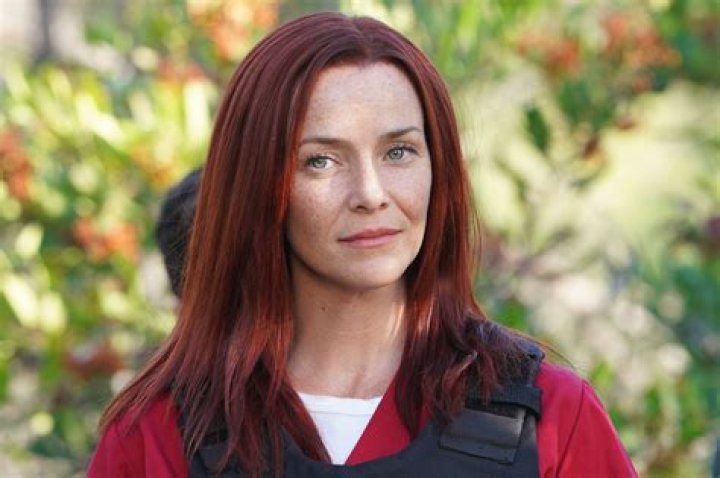 How Tall Is Annie Wersching?