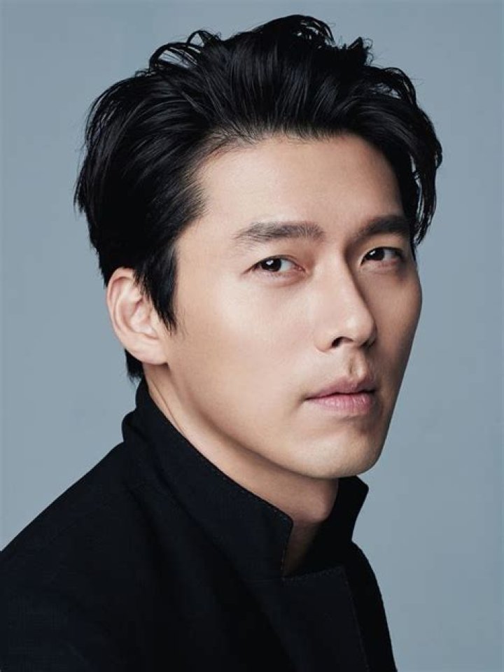 Hyun Bin photo 3