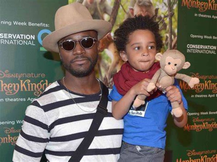 Idina Menzel’s 10-year-old son doesn’t care about Frozen, won’t let her sing in the car