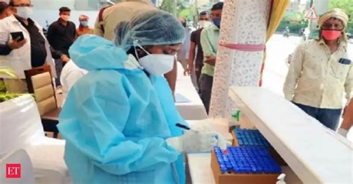 
India reports 830 fresh Covid cases, 1 death 
