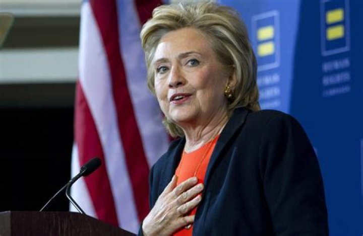 is Hillary Clinton a lesbian?