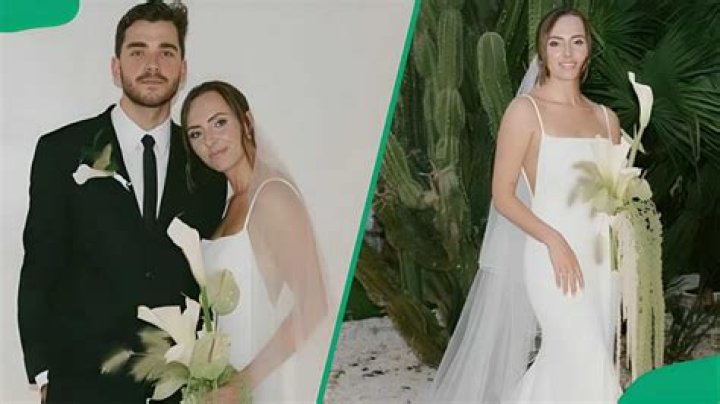 Is Kelly Slater Married to Wife? Or Dating a Girlfriend? Kids: Taylor
