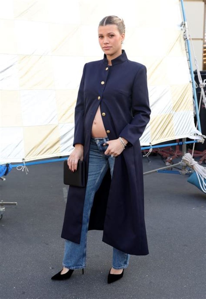 Is model Sofia Richie turning to singing as an additional career? – Her mother Diane Alexander reveals! Is model Sofia Richie turning to singing as an additional career? – Her mother Diane Alexander reveals!