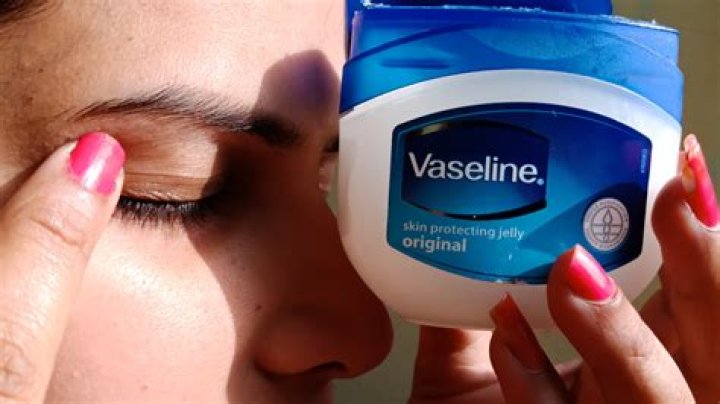 Is Vaseline good to take makeup off?