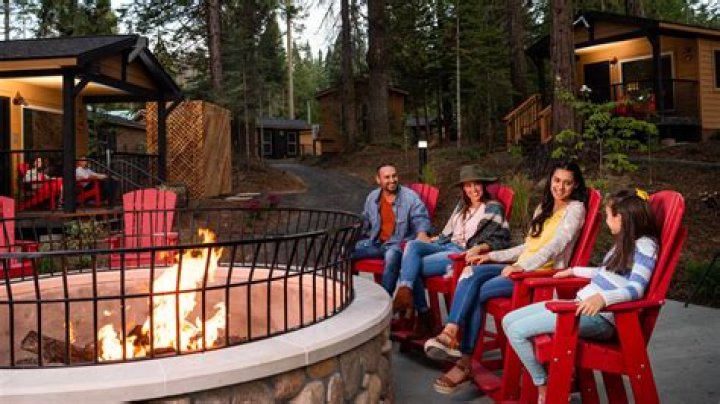 Is Yosemite Valley Lodge Pet Friendly?