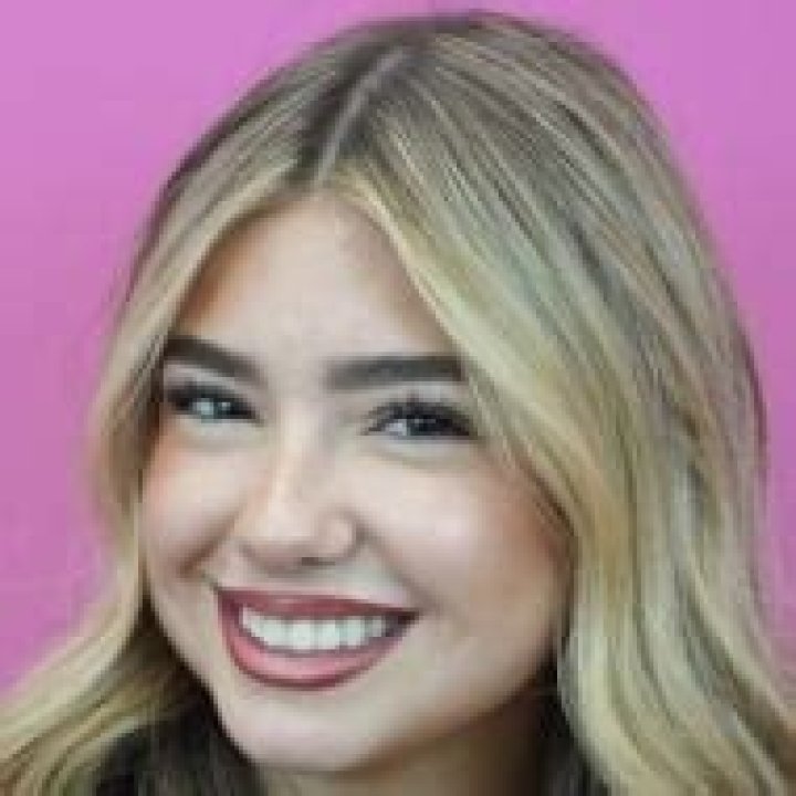 iTzRease - Trivia, Family, Bio