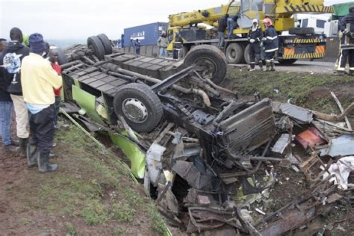 
J&K road accident: Death toll rises to 12 (2nd Ld) 