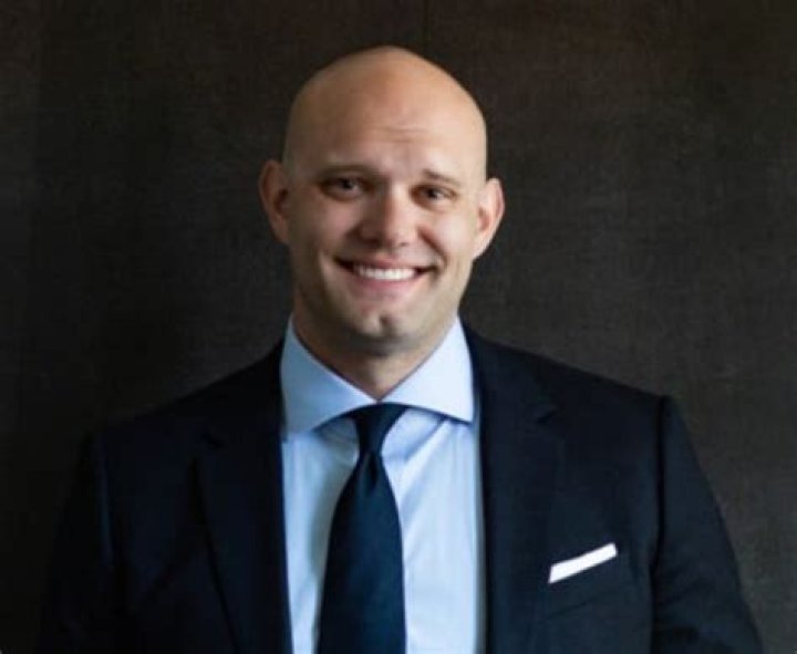 James Clear - Age, Family, Bio
