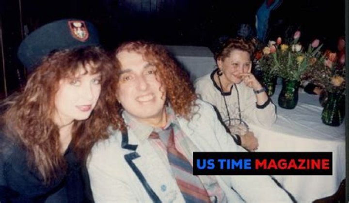 Jan Alweiss, the second wife of Tiny Tim who expired in 1996 at age 64!