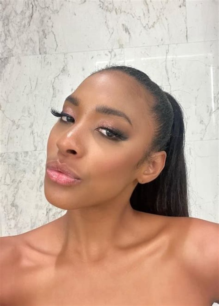 Jasmine Johnson Height, Weight, Net Worth, Age, Birthday, Wikipedia, Who, Instagram, Biography