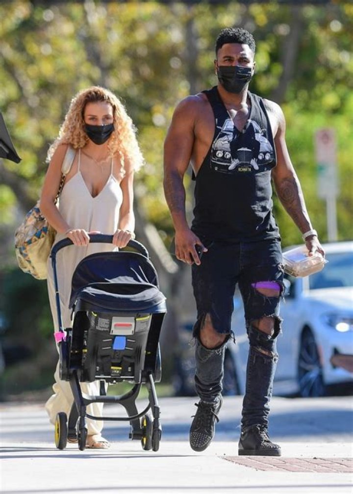 Jason Derulo and Jena Frumes have split after celebrating their joint birthday a day prior! Jason Derulo and Jena Frumes have split after celebrating their joint birthday a day prior!