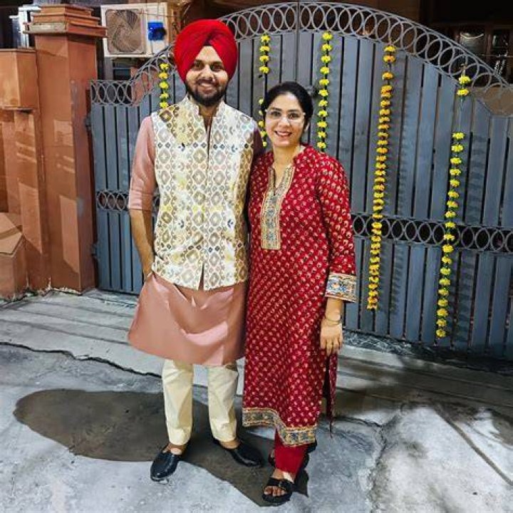 Jaspreet Singh - Trivia, Family, Bio