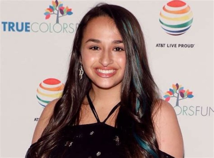 Jazz Jennings Bio (Wiki) 
