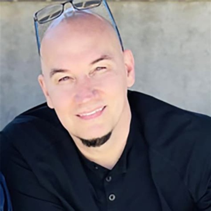 Missing Radio Host Jeffrey Vandergrift found dead one month after his disappearance Jeffrey Vandergrift was a popular San Francisco radio host and DJ
