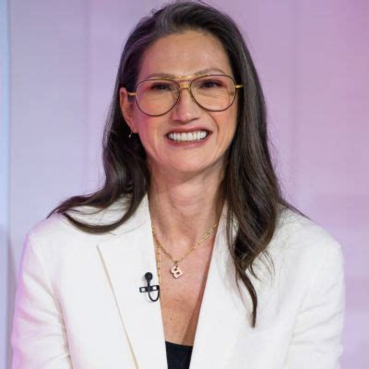 
Jenna Lyons Has Announced Her Plans To Join The Cast Of “RHONY” Season 14 