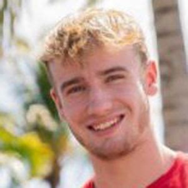 Jesse Heffels - Age, Family, Bio