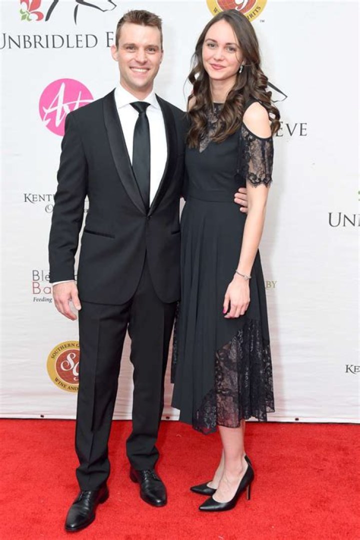 Jesse Spencer Wife: 5 Facts you must not miss about Kali Woodruff Carr