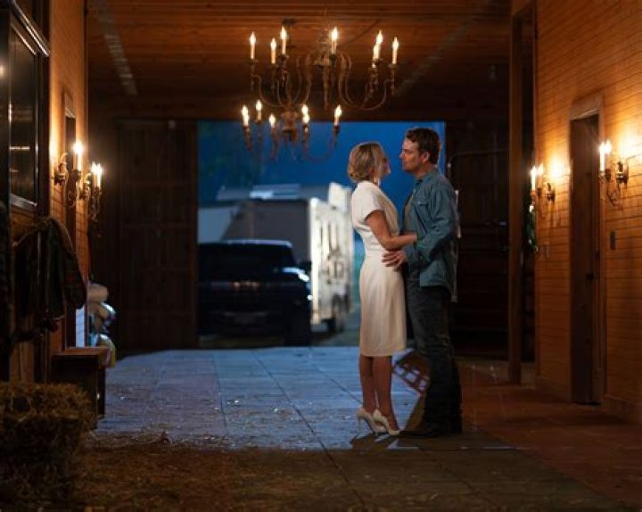 Jessica Capshaw photo 2