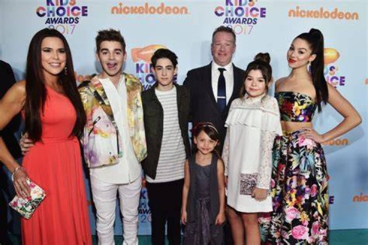 
Jessica Cediel’s Wiki: Age, Height, Husband, Net Worth, Family 