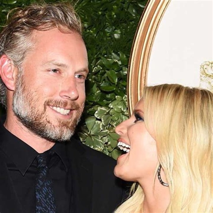Jessica Simpson has eight dogs because ‘Santa brings a dog every year’