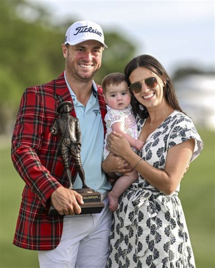 Jillian Wisniewski Engagement Ring, Justin Thomas Girlfriend has Big Plans For Their Wedding