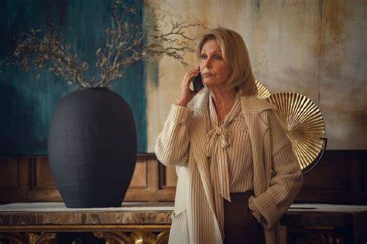 Joanna Lumley photo 3