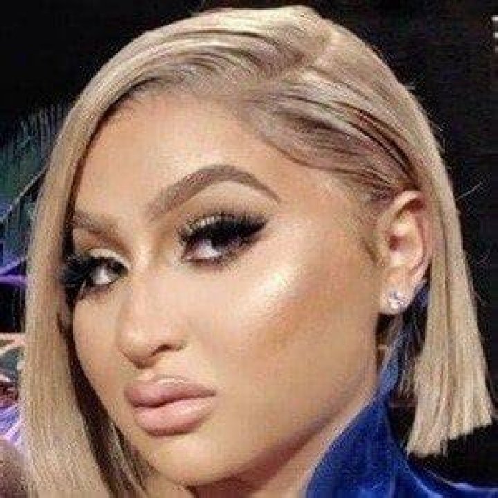 Joanna Zarur - Age, Family, Bio