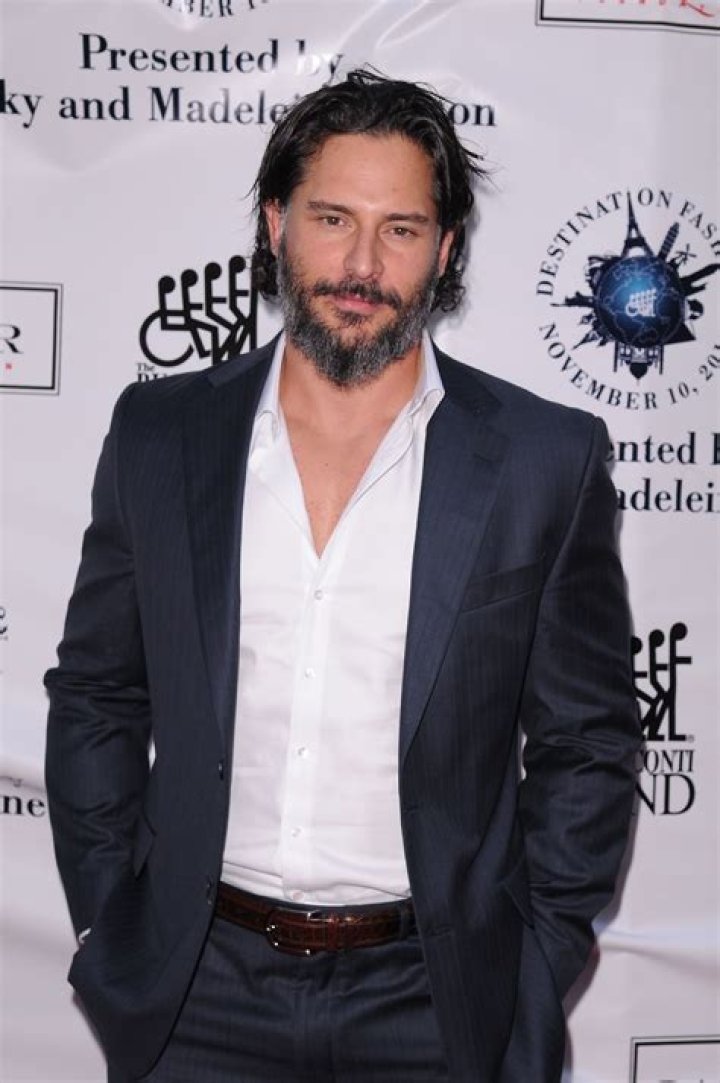 Joe Manganiello’s mountain man beard, greasy hair: would you still hit it?